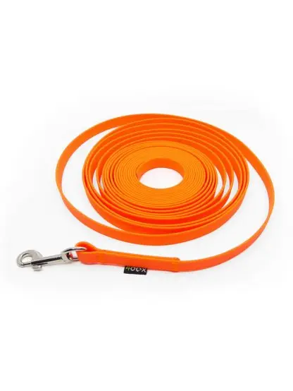 Oranžové vodítko pro psa s kovovým háčkem